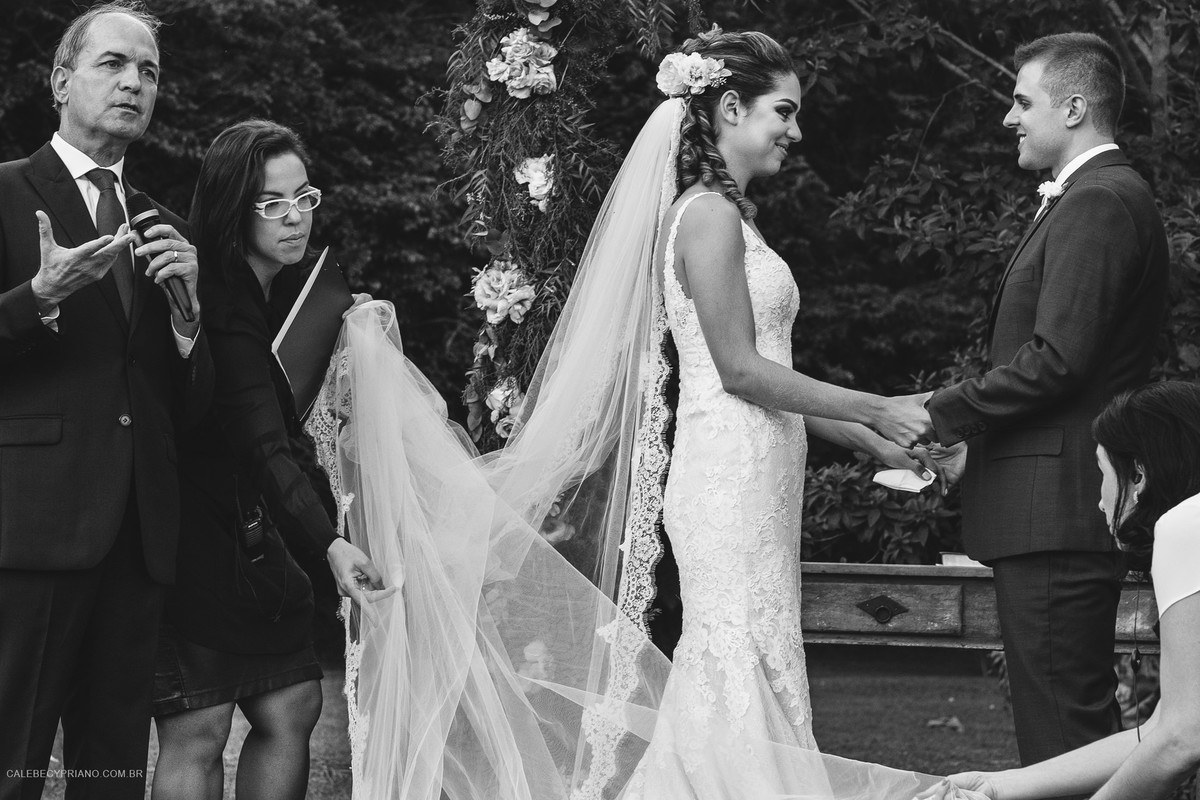 noiva na cerimonia na mansão atrium