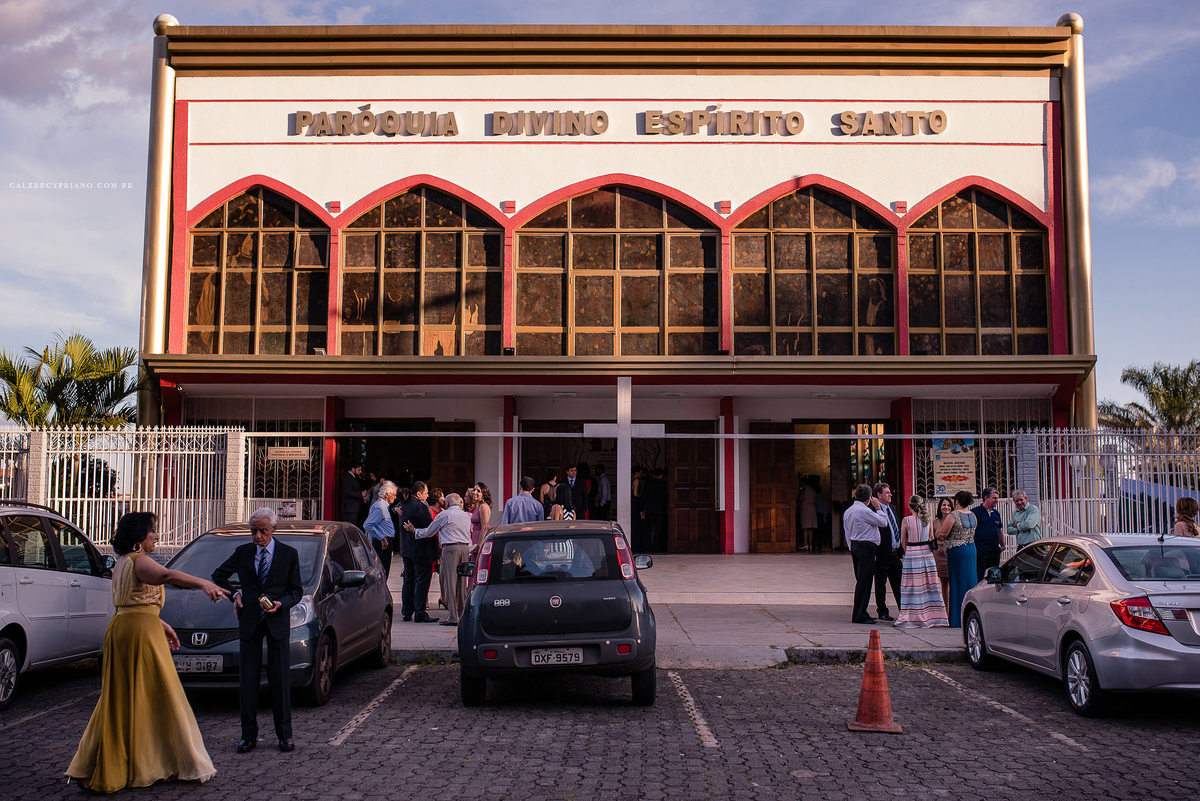local da cerimonia paroquia divino espirito santo em Brasilia