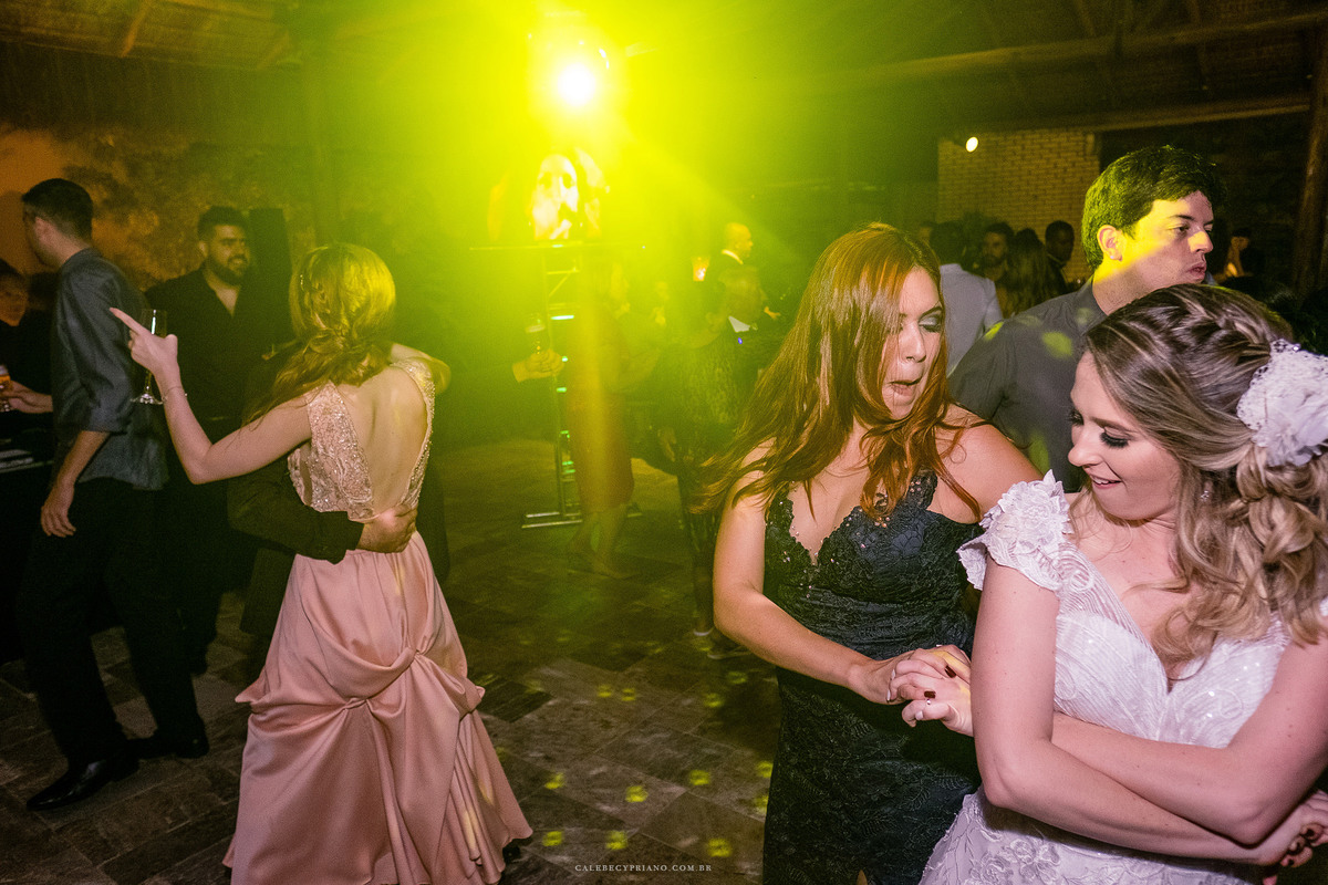 noiva dançando no la fiesta em brasilia