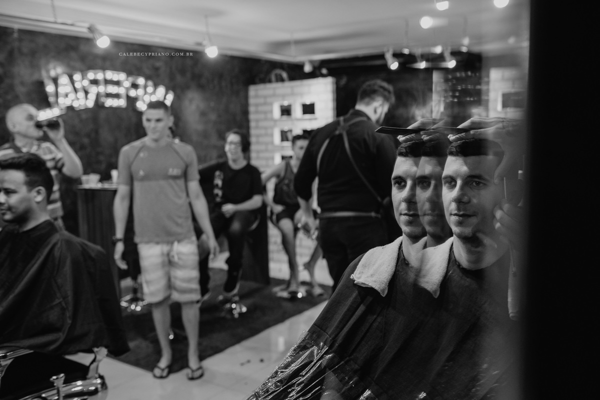 Noivo arrumando barbearia imperial sobradinho 