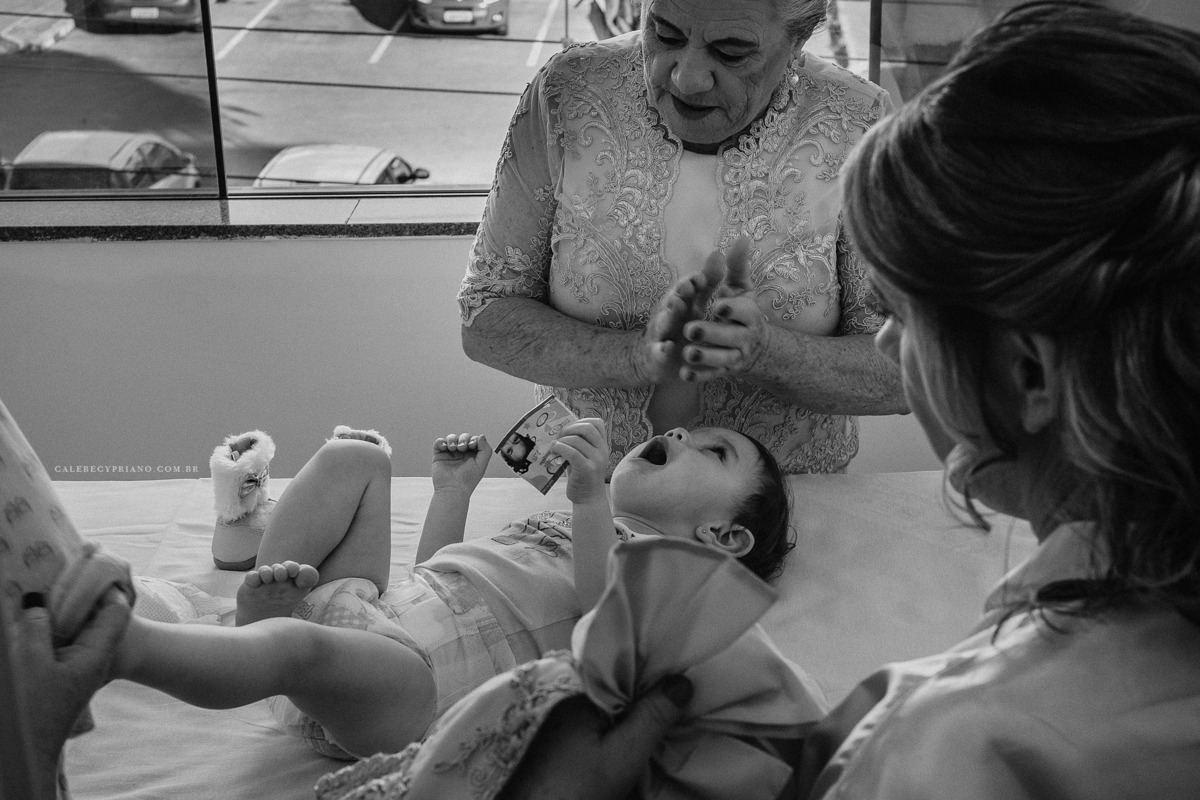 Arrumando bebe salão Renata lafonte