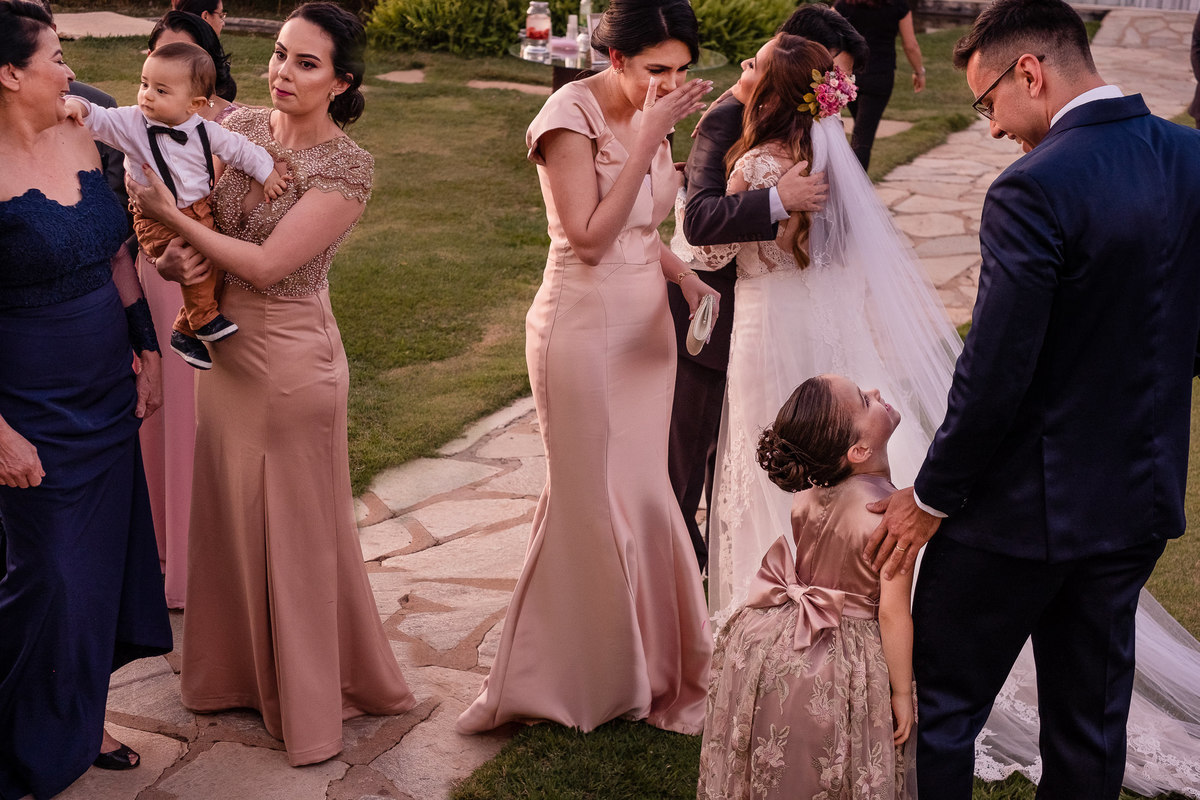 abraços noivos catetinho hall