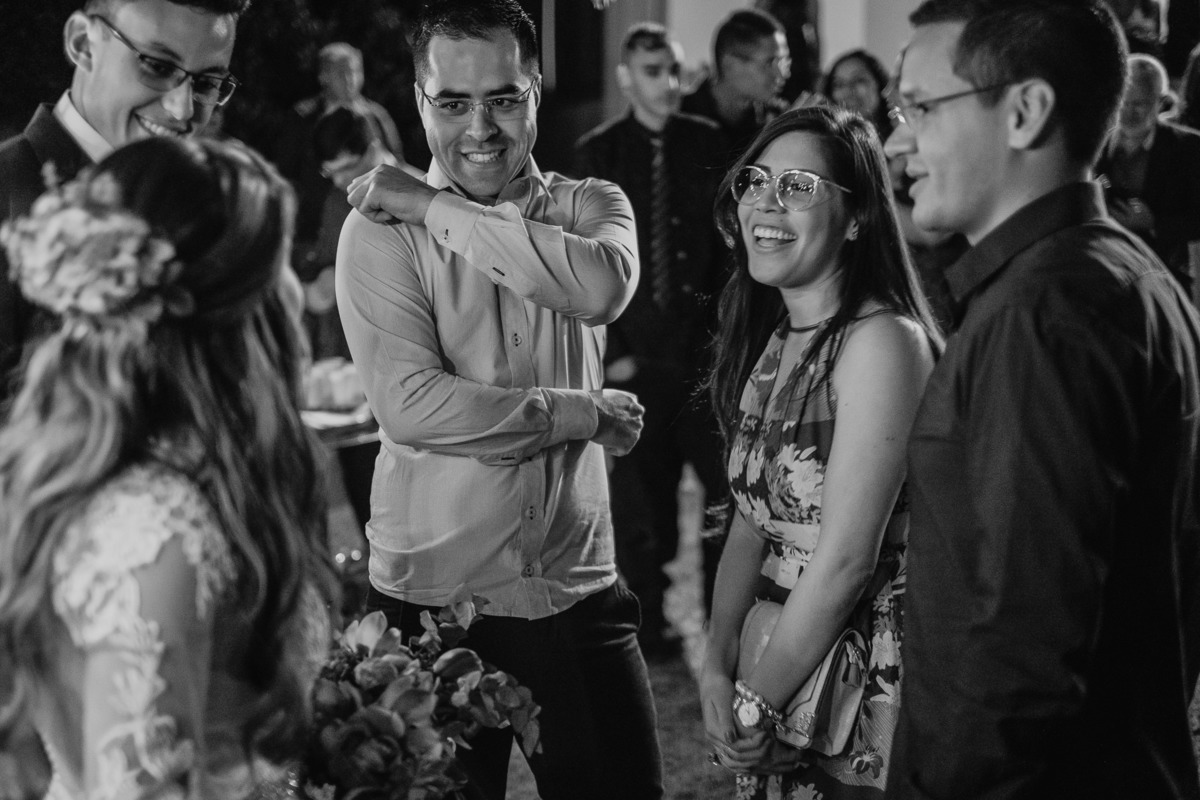 abraçando convidados espaço catetinho hall