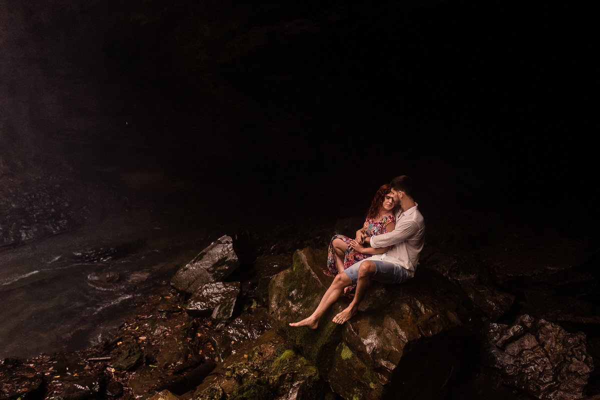 ensaio noivos cachoeira mambai