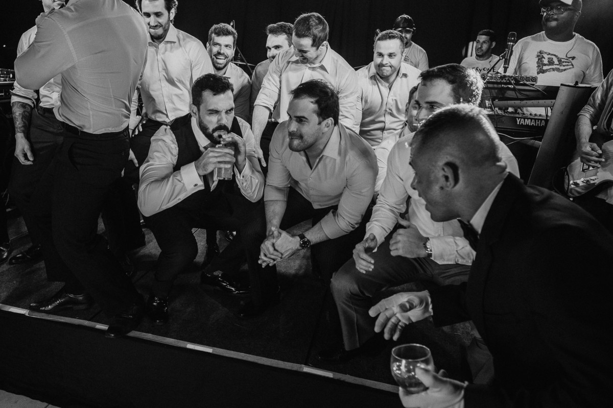 noivos-padrinhos-palco-clube-congresso-brasilia-df