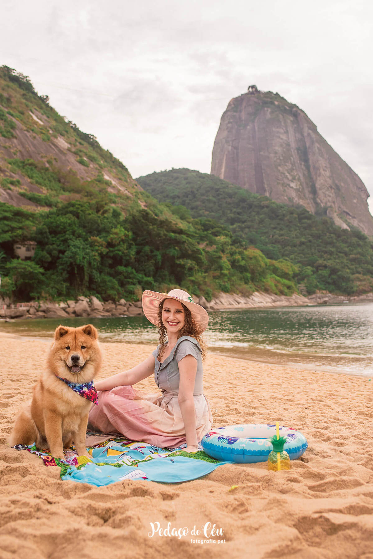 Ensaio Pet Chow Chow na Praia Vermelha RJ