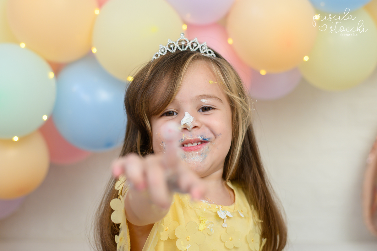 ensaio de 4 anos menina estúdio são paulo