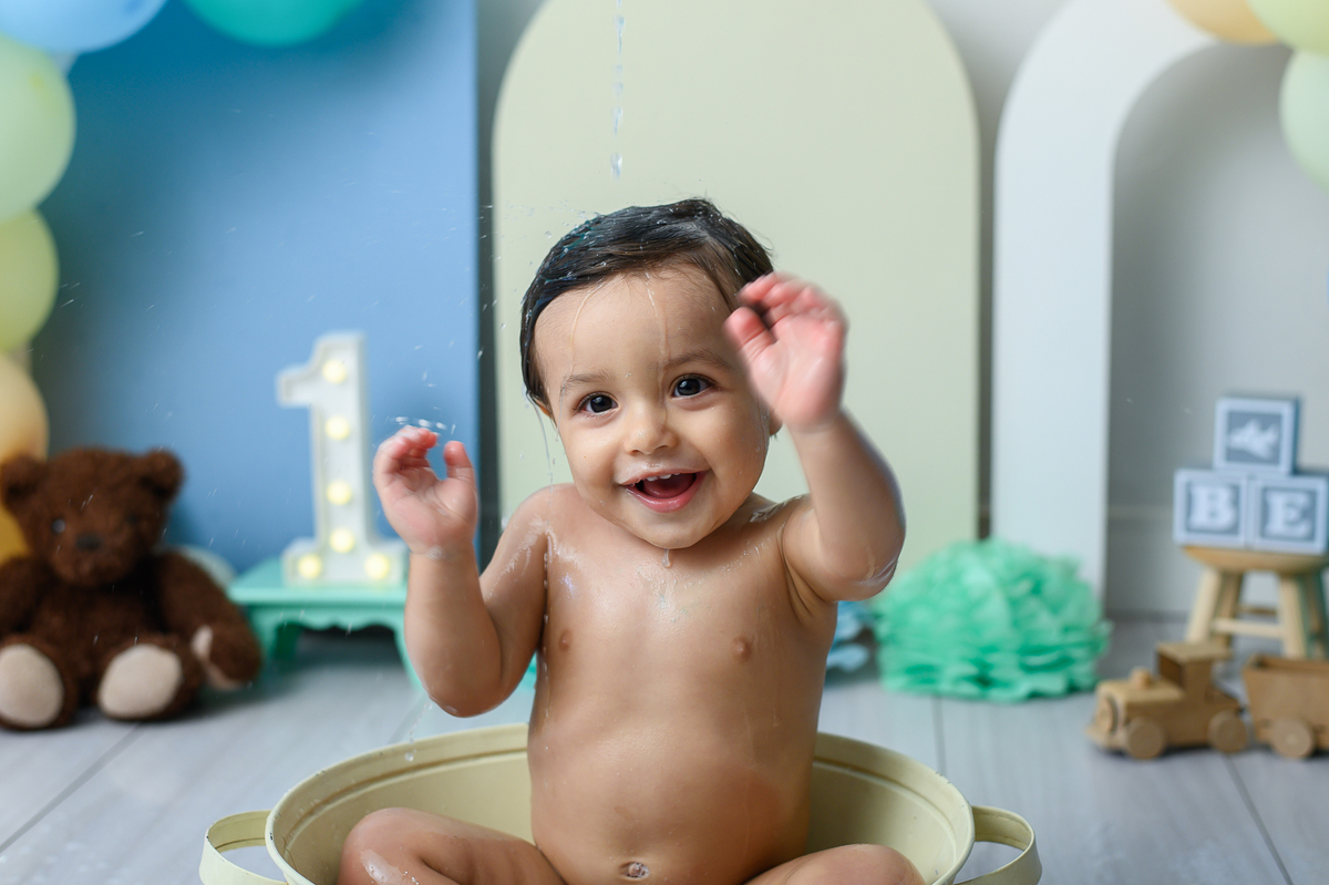 ensaio de banho menino 1 ano estúdio sp
