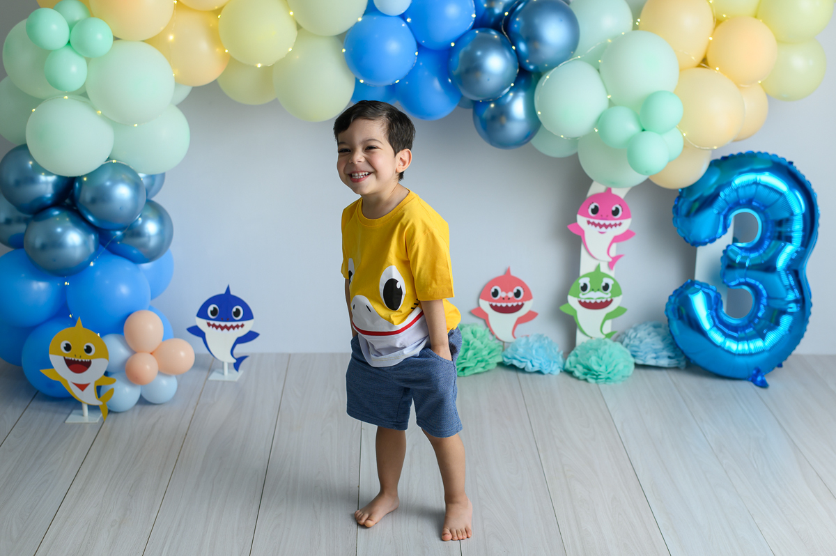 ensaio 3 anos baby shark estúdio sp zona sul