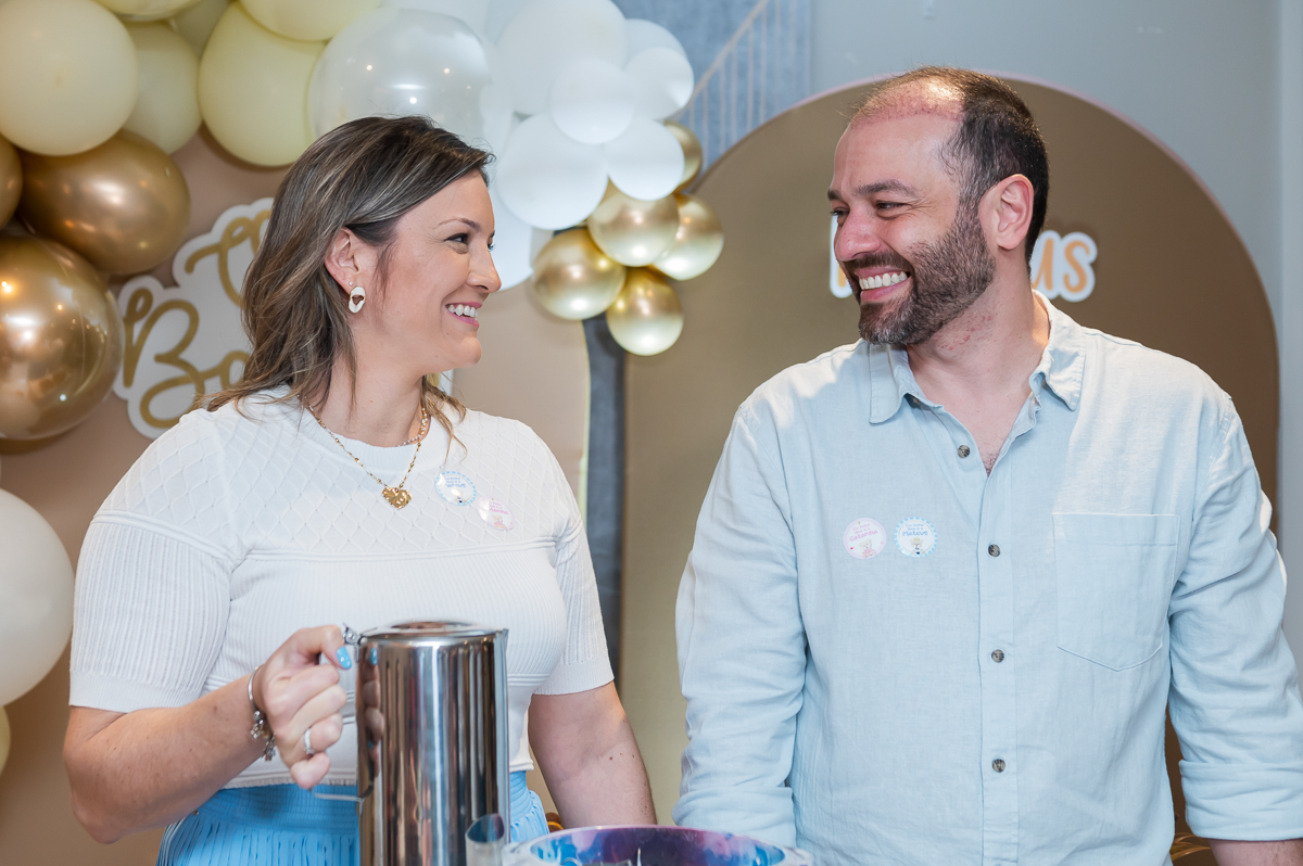 chá revelação com gelo seco