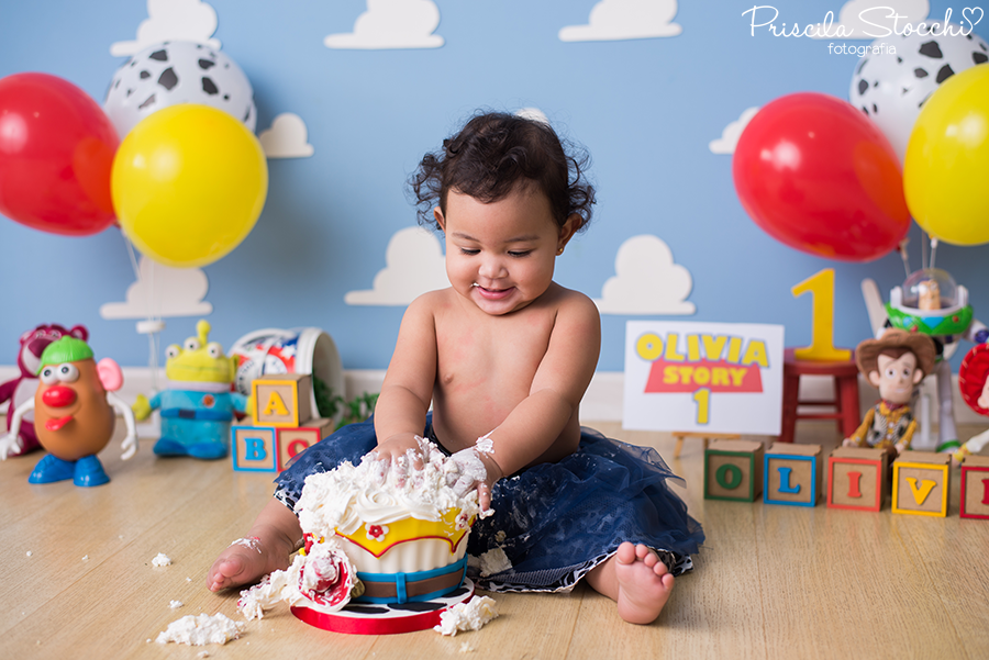 SMASH THE CAKE TOY STORY