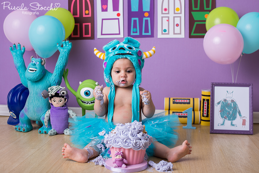 SMASH THE CAKE 1 ANO 