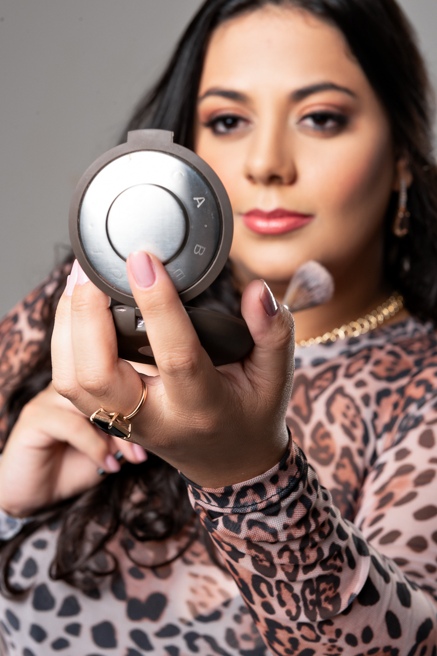 Nathália Paiva • Maquiagem Contagem MG
Fotografo RONEI SILVA
Estúdio UZZI - BH