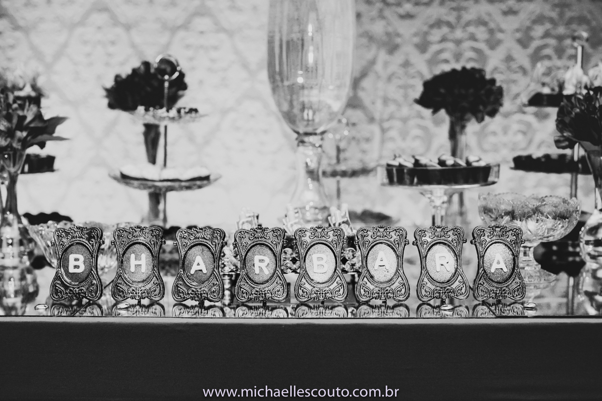 Bharbara Hack concluiu uma etapa importante na sua vida, recebeu o titulo de bacharel em Jornalismo pela PUCRS. A festa foi na Casa de Eventos localizada na zona sul de Porto Alegre. Bharbara celebrou sua conquista junto de familiares e amigos.