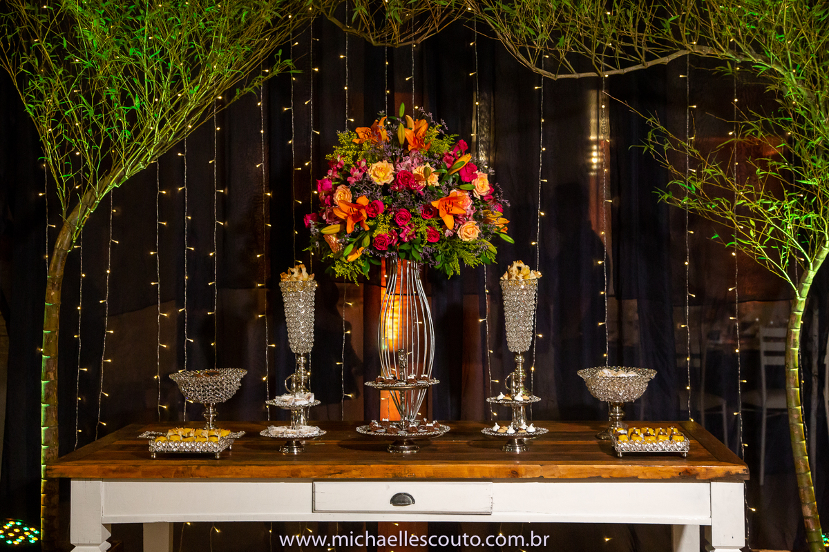 Dia 26/10/2019 à mais nova Bacharel em Administração Jéssica Barcellos, celebrou essa nova etapa da sua vida com amigos e familiares em uma festa incrível.



Local: Ipanema Sports

Fotografo:  Michaell Escouto

Assistente: Brunna Salomoni