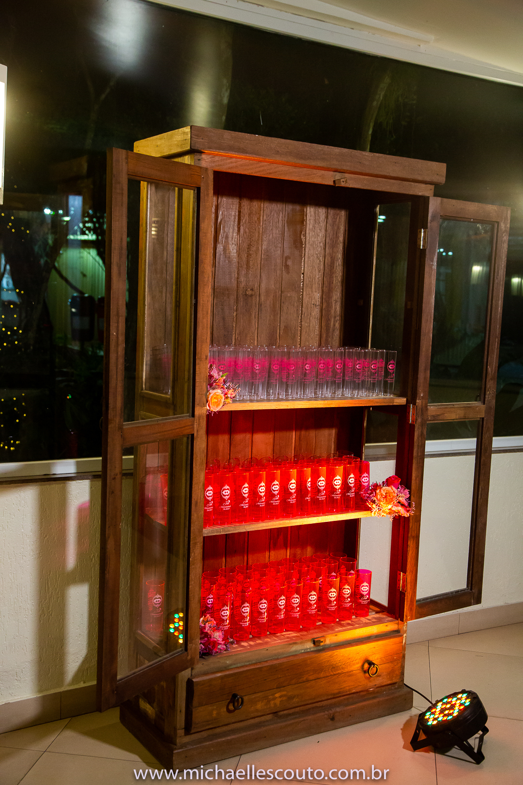 Dia 26/10/2019 à mais nova Bacharel em Administração Jéssica Barcellos, celebrou essa nova etapa da sua vida com amigos e familiares em uma festa incrível.



Local: Ipanema Sports

Fotografo:  Michaell Escouto

Assistente: Brunna Salomoni