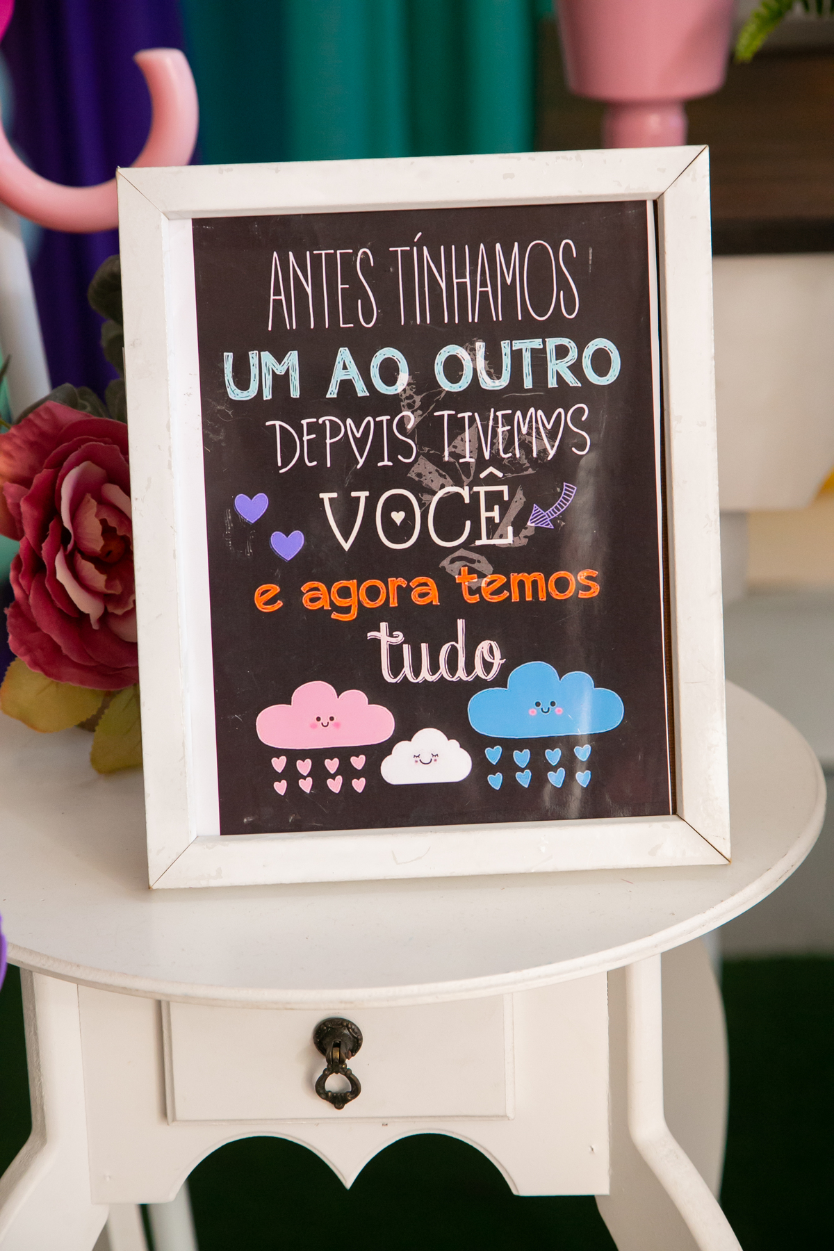 No domingo dia 01 de março, a pequena Lívia comemorou seu primeiro ano de vida. Com sua mãe e seus familiares



Local: Emotion Fest Casa de Festas

Fotografo: Michaell Escouto