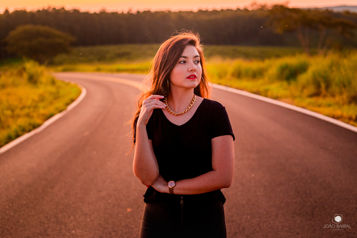 foto de mulher menina em ensaio fotográfico de 30 trinta anos em marilia