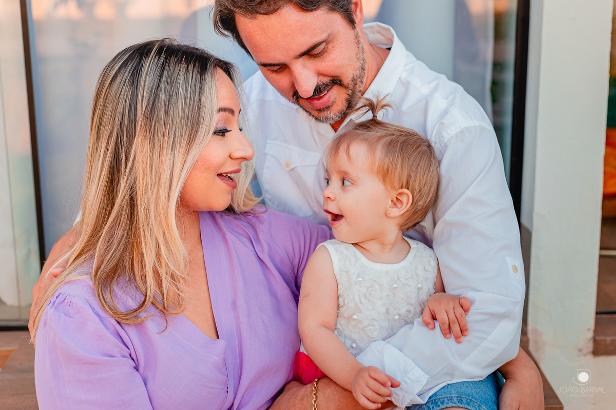 ensaio de criança crianca familia família de 1 um ano em marília marilia final do dia no por do sol