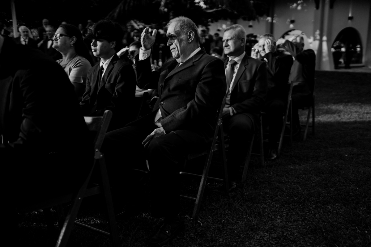 Fotografía de bodas. Bodas frente al lago Ypacarai. Fotógrafo de bodas. Boda en San Bernardino. Club Náutico. Paraguay.
