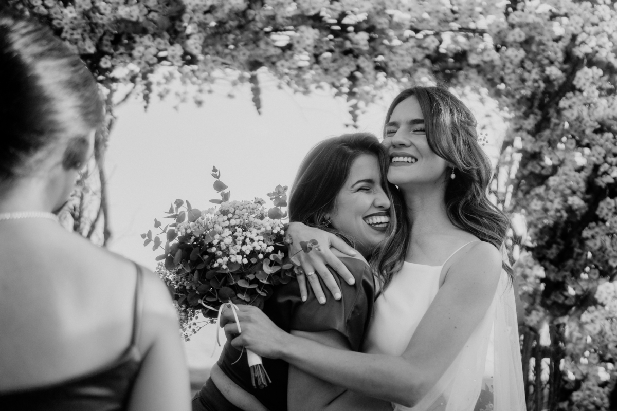 Fotografía de bodas. Bodas frente al lago Ypacarai. Fotógrafo de bodas. Boda en San Bernardino. Club Náutico. Paraguay.