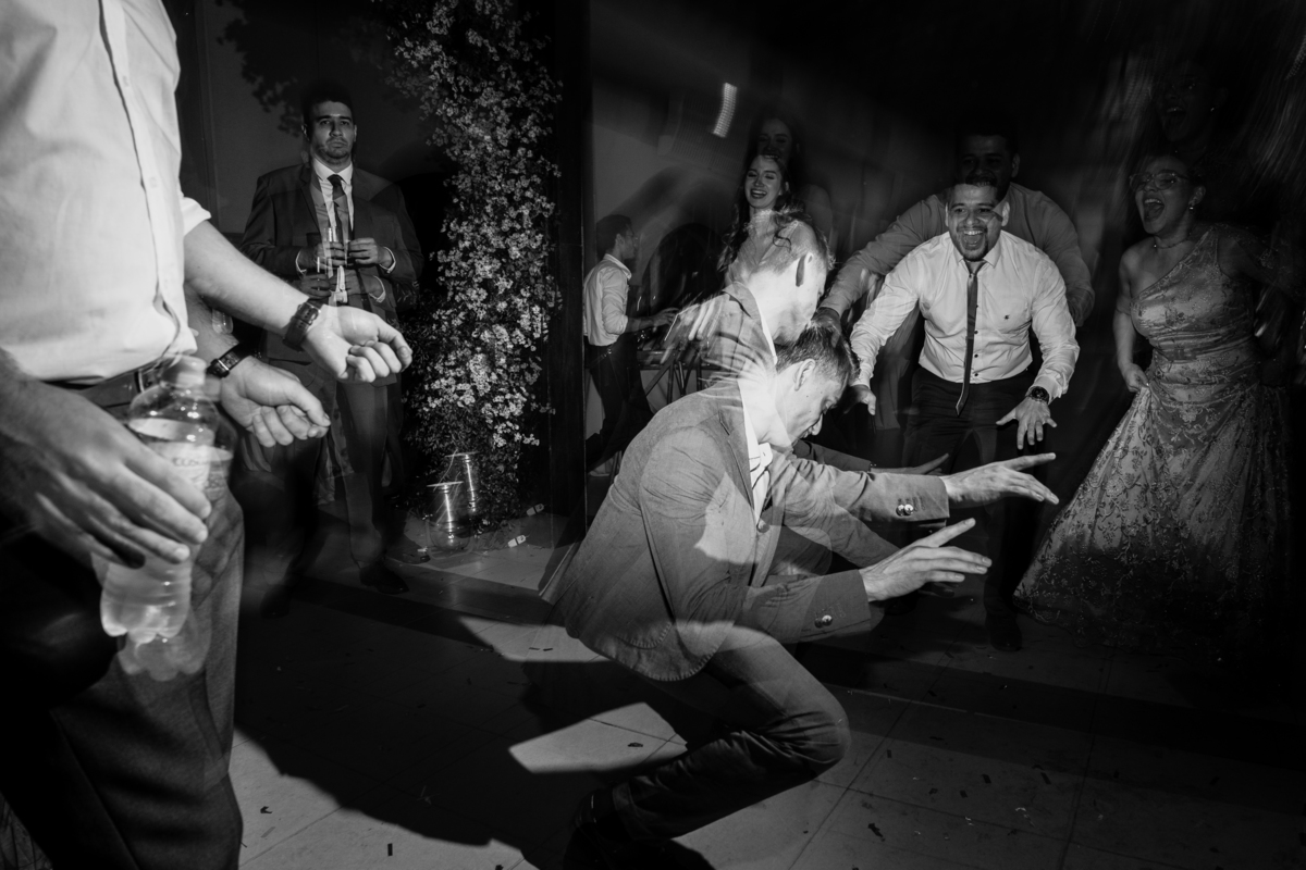 Fotografía de bodas. Bodas frente al lago Ypacarai. Fotógrafo de bodas. Boda en San Bernardino. Club Náutico. Paraguay.