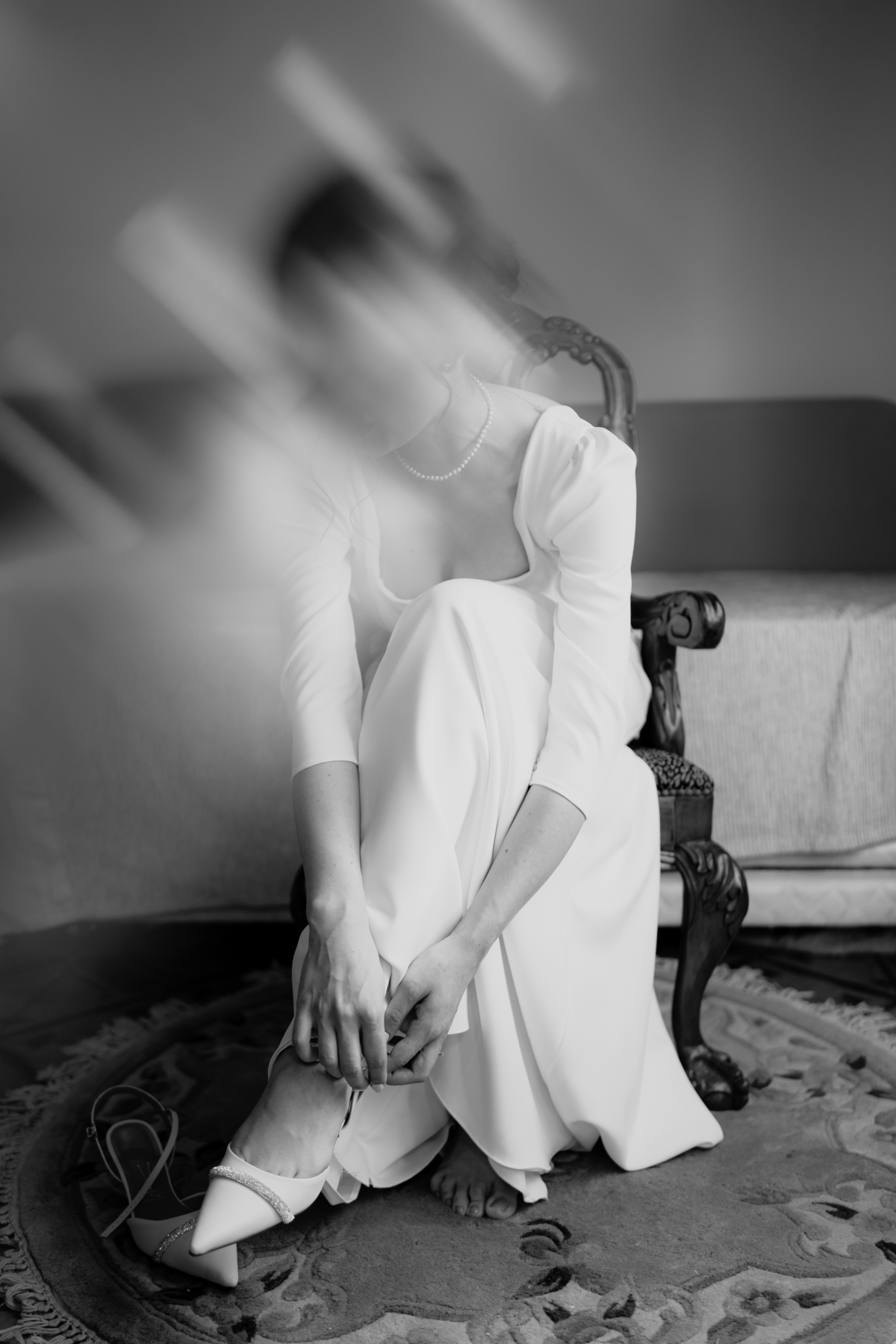 Fotografía de bodas. previa de la novia en su Boda en Castillo de Remanso, Paraguay
David Alvarado Fotografía