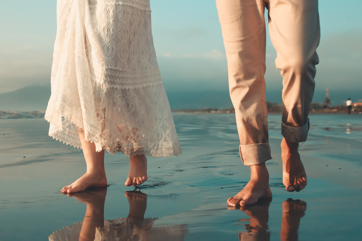 Ensaio Casal Caraguatatuba caminhada