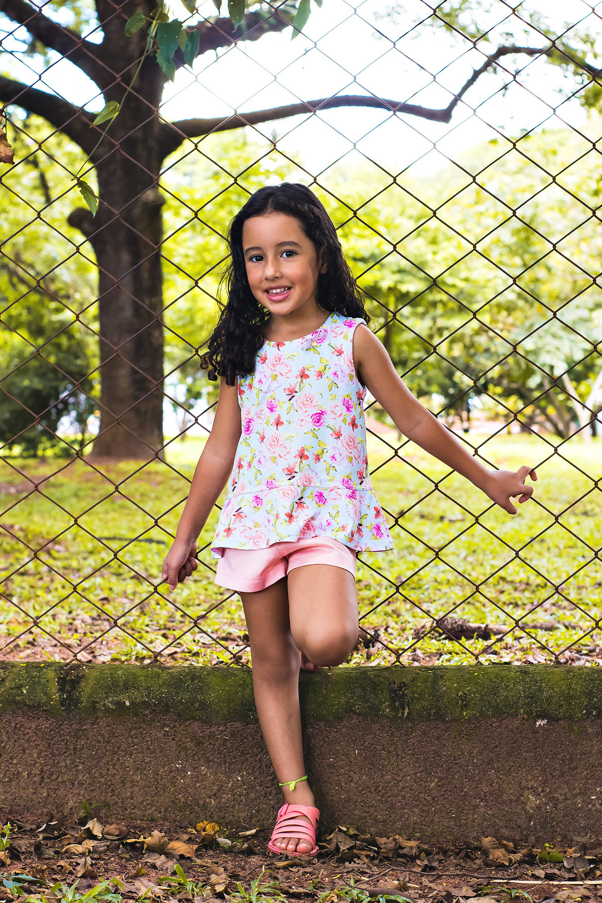 Araraquara, book Araraquara, fotografia de crianças em Araraquara, fotografia infantil, ensaio com  crianças, ensaio fotográfico no parque, book fotográfico infantil, modelo infantil