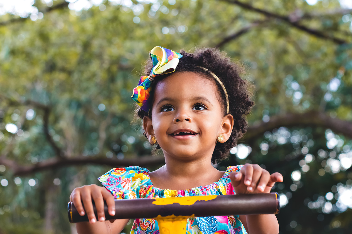 fotografia de crianças em Araraquara, fotografia infantil, ensaio com  crianças, ensaio fotográfico no parque, book fotográfico infantil, 