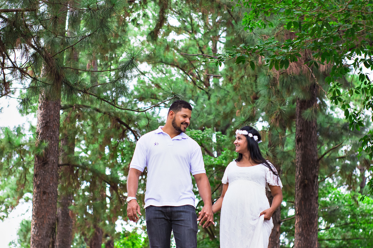 fotografia de gestante em Araraquara, fotografia gestante, ensaio com gestante, ensaio fotográfico no parque, book fotográfico gestante, 