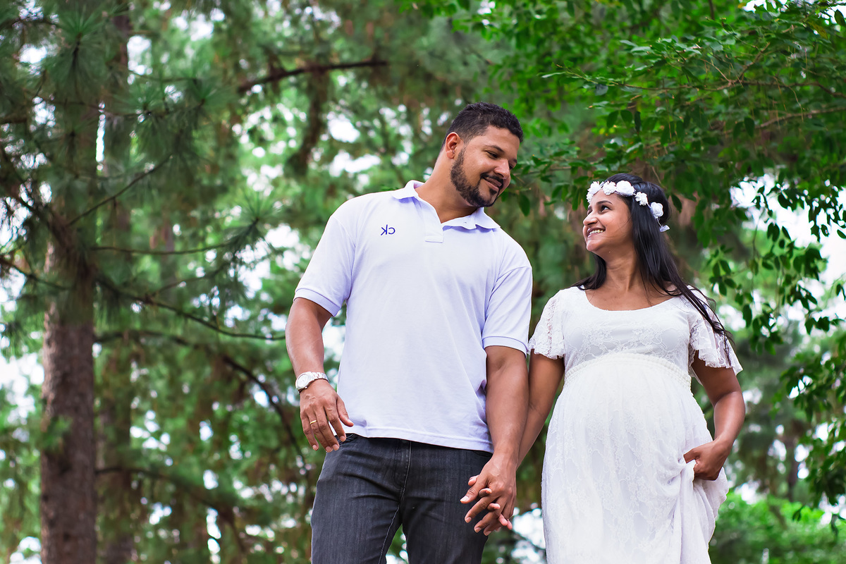 fotografia de gestante em Araraquara, fotografia gestante, ensaio com gestante, ensaio fotográfico no parque, book fotográfico gestante, 