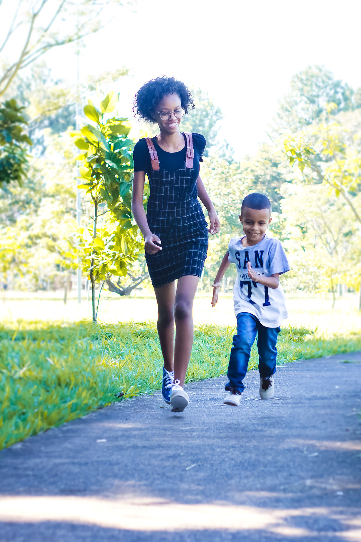 ensaio família,  book família, casal família, Araraquara, ensaio família parque botânico em Araraquara, Parque botânico, irmãos ensaio família
