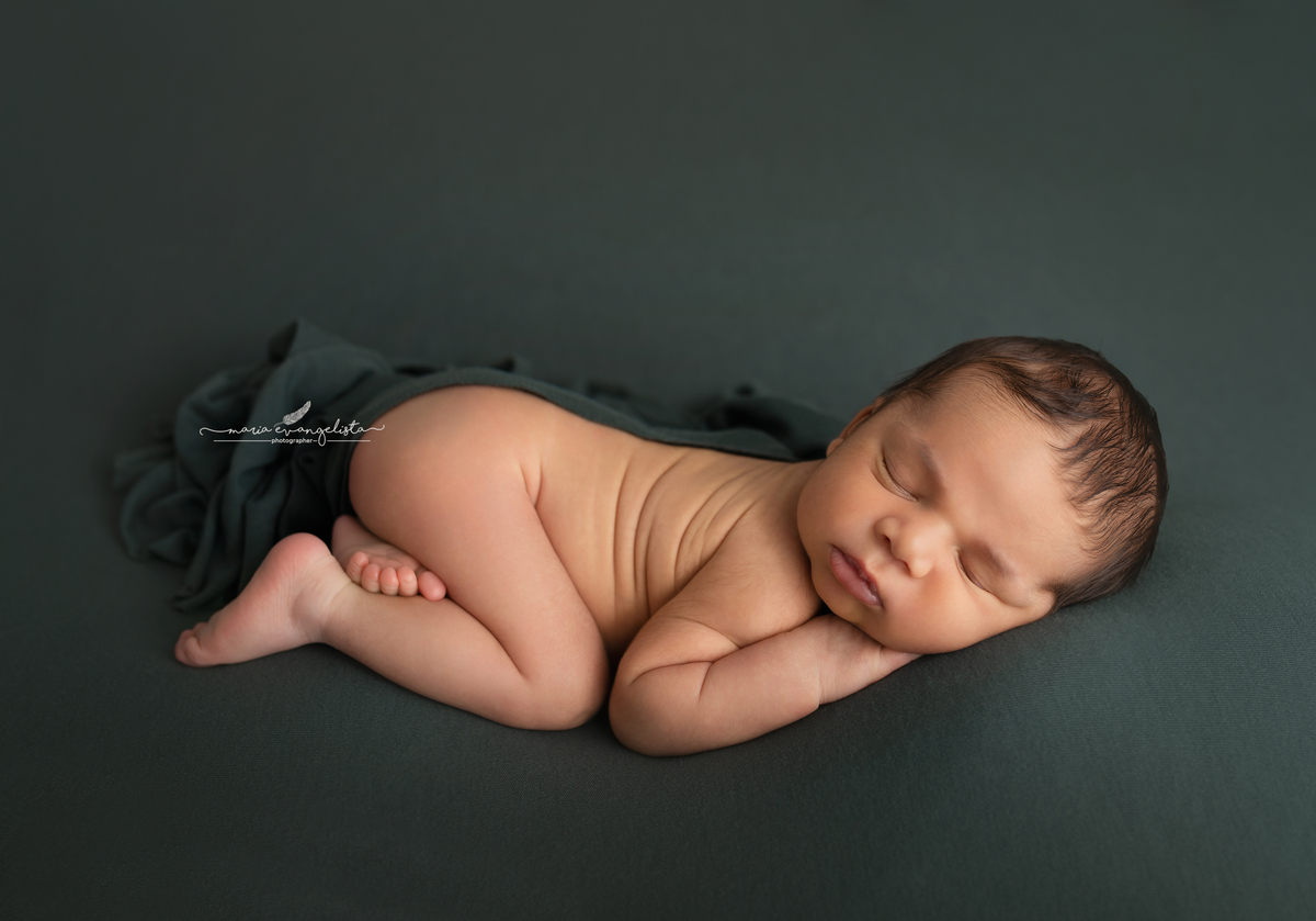 sessão de bebé, sessão de recém-nascido, fotos de bebé, newborn, sessão de newborn, 
fotografa de bebés, 
fotográfa de recémnascido, sessão de bebé, fotos de família, maternidade, sessão em estúdio, recém-nascido, recém-nascido menina, sessão de fotos de 