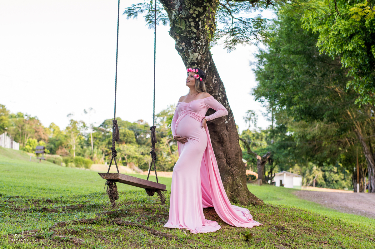 ensaio gestante externo look rosa vestido rosa gestante