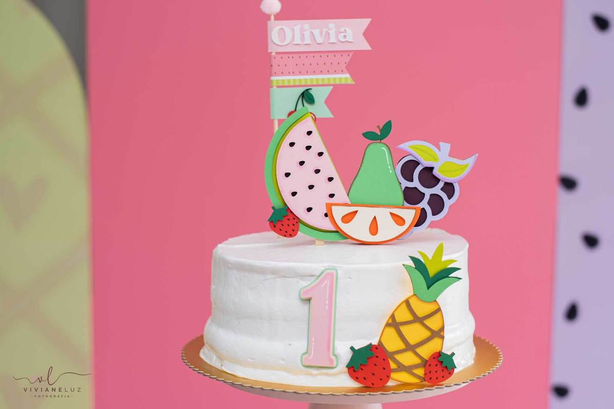bolo de aniversario de 1 aninho olivia com tema de frutas top de bolo de frutas