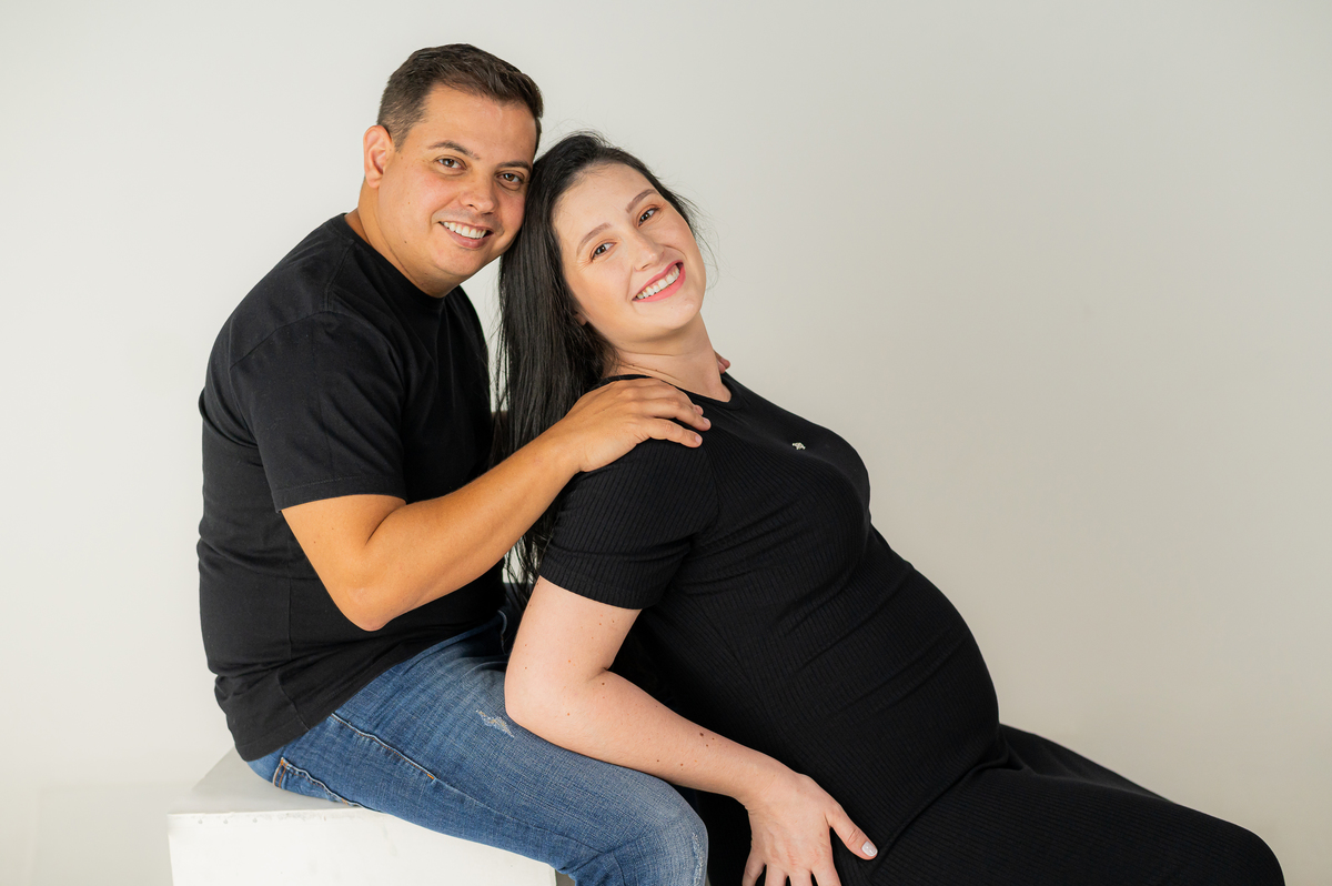 fotos gestante de preto