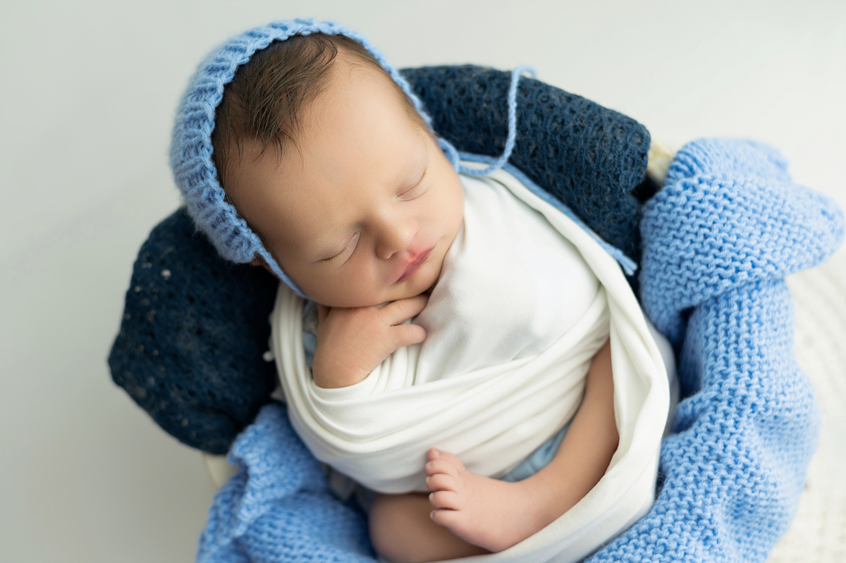 newborn menino tons de azul