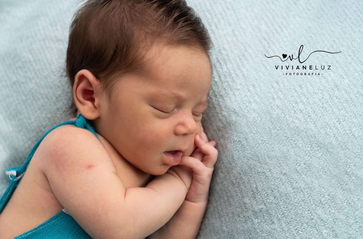 fotografia newborn em Guaramirim  recem nascido fotografia infantil fotografia de recem nascido fotografa de guaramirim fotografa de Jaraguá do Sul newborn domiciliar newborn na casa do cliente fotografia em casa