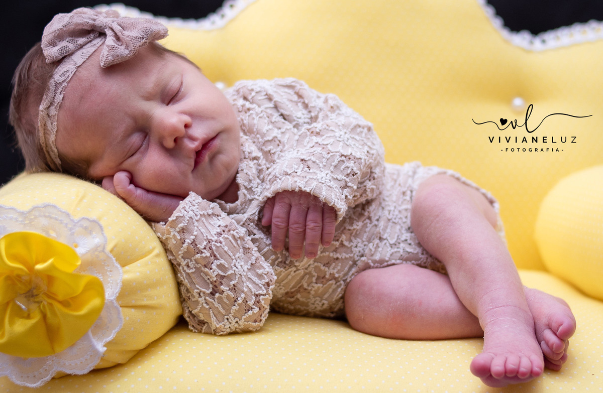 fotografia newborn em Guaramirim  recem nascido fotografia infantil fotografia de recem nascido fotografa de guaramirim fotografa de Jaraguá do Sul newborn domiciliar newborn na casa do cliente fotografia em casa