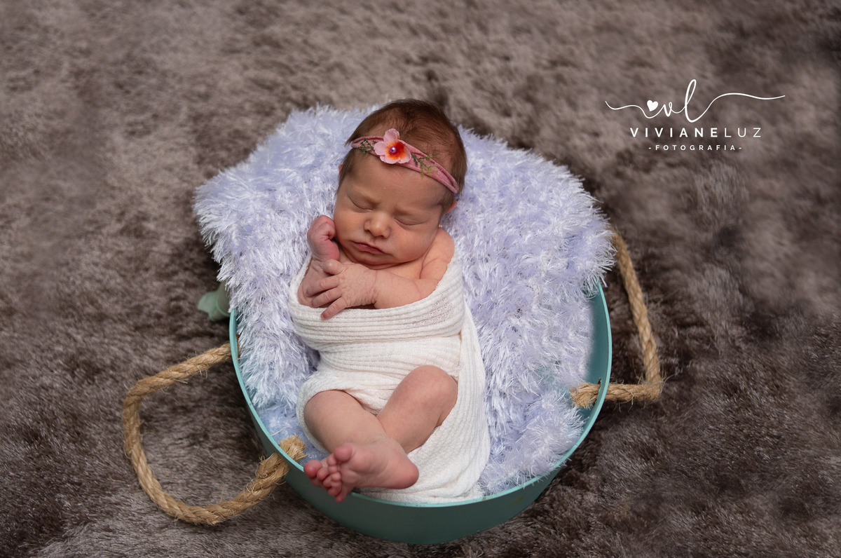 fotografia newborn em Guaramirim  recem nascido fotografia infantil fotografia de recem nascido fotografa de guaramirim fotografa de Jaraguá do Sul newborn domiciliar newborn na casa do cliente fotografia em casa