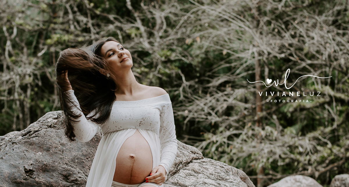 gestante fotografa de guaramirim familia pets ensaio externo de gestante natureza campo mae de menino mae de menina bebe arco iris vestido arco iris vestido gestante estrada bonita