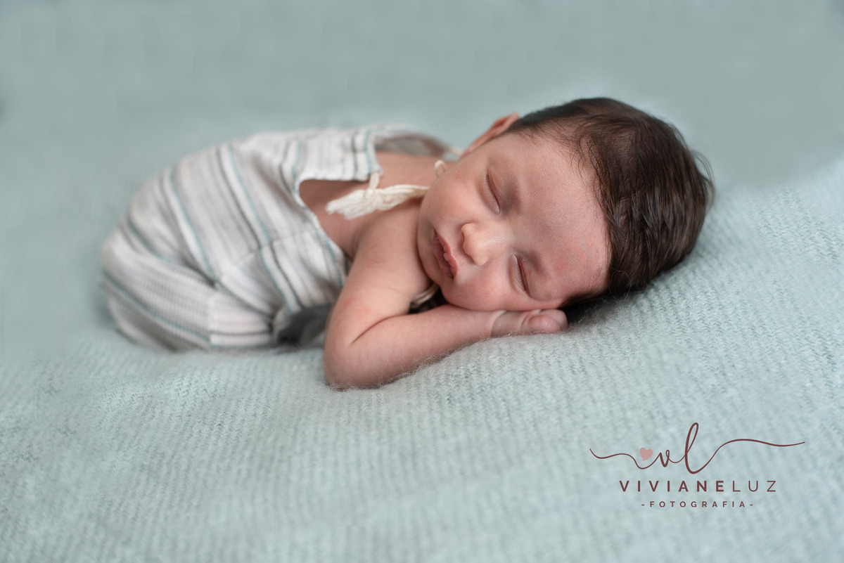 fotografia newborn em Guaramirim  recem nascido fotografia infantil fotografia de recem nascido fotografa de guaramirim fotografa de Jaraguá do Sul newborn domiciliar newborn na casa do cliente fotografia em casa