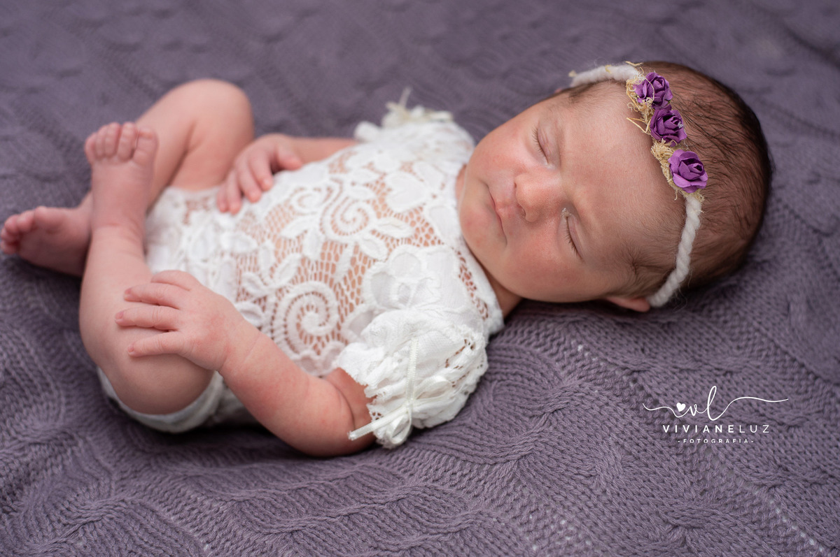 fotografia newborn em Guaramirim  recem nascido fotografia infantil fotografia de recem nascido fotografa de guaramirim fotografa de Jaraguá do Sul newborn domiciliar newborn na casa do cliente fotografia em casa
