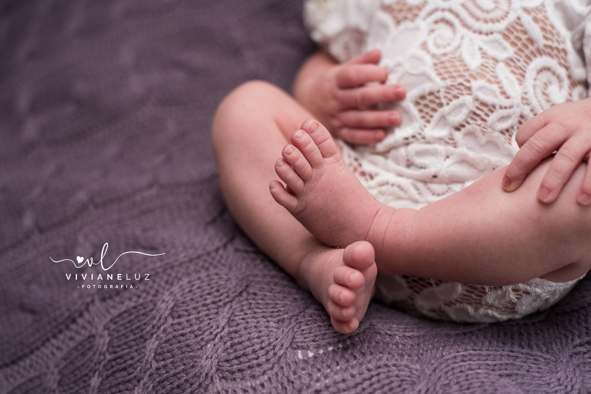 fotografia newborn em Guaramirim  recem nascido fotografia infantil fotografia de recem nascido fotografa de guaramirim fotografa de Jaraguá do Sul newborn domiciliar newborn na casa do cliente fotografia em casa