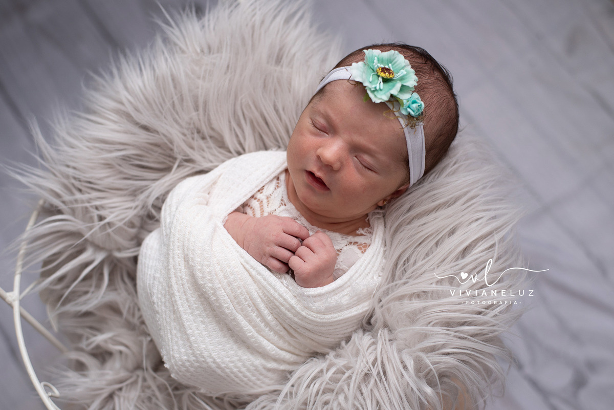 fotografia newborn em Guaramirim  recem nascido fotografia infantil fotografia de recem nascido fotografa de guaramirim fotografa de Jaraguá do Sul newborn domiciliar newborn na casa do cliente fotografia em casa