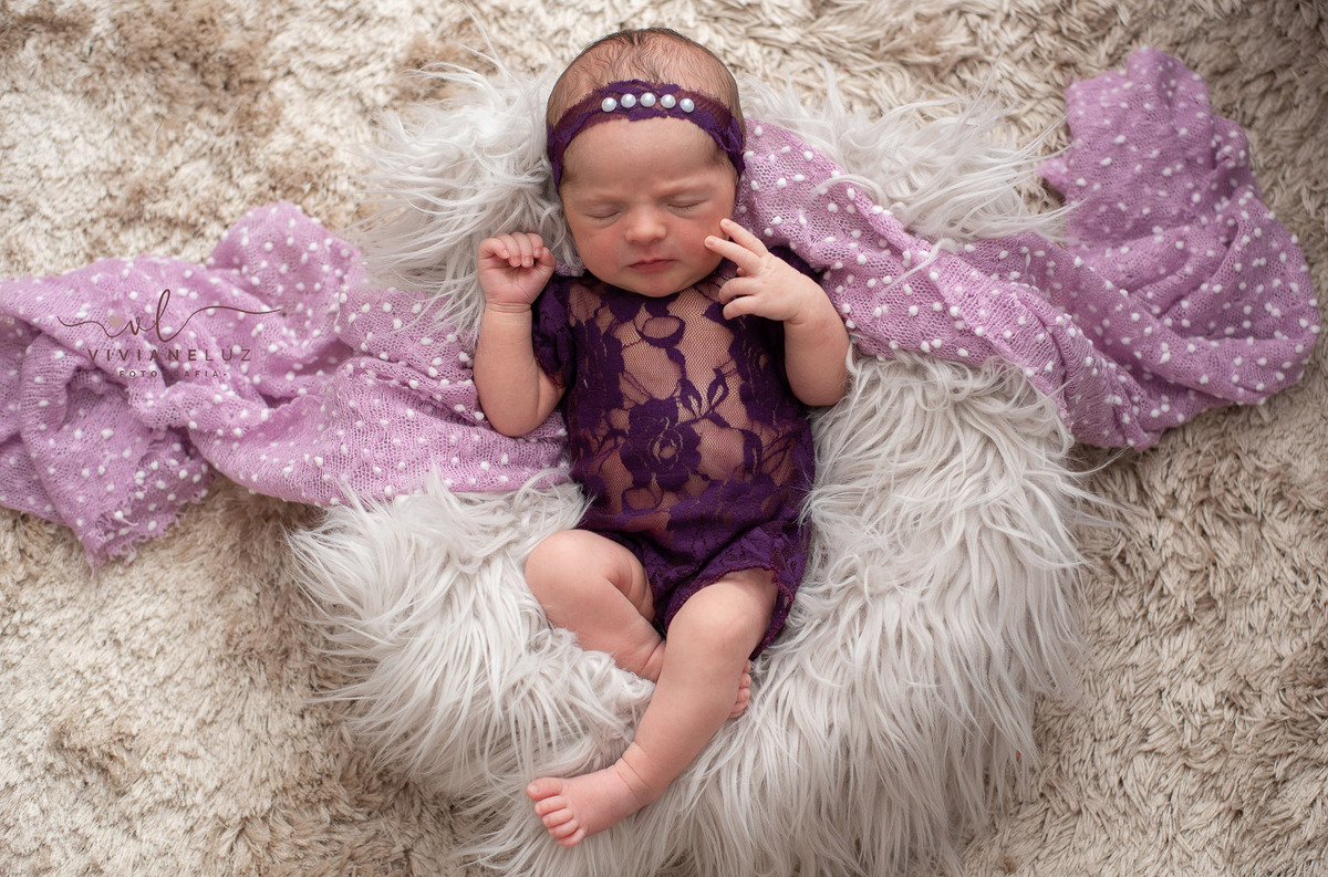 fotografia newborn em Guaramirim  recem nascido fotografia infantil fotografia de recem nascido fotografa de guaramirim fotografa de Jaraguá do Sul newborn domiciliar newborn na casa do cliente fotografia em casa