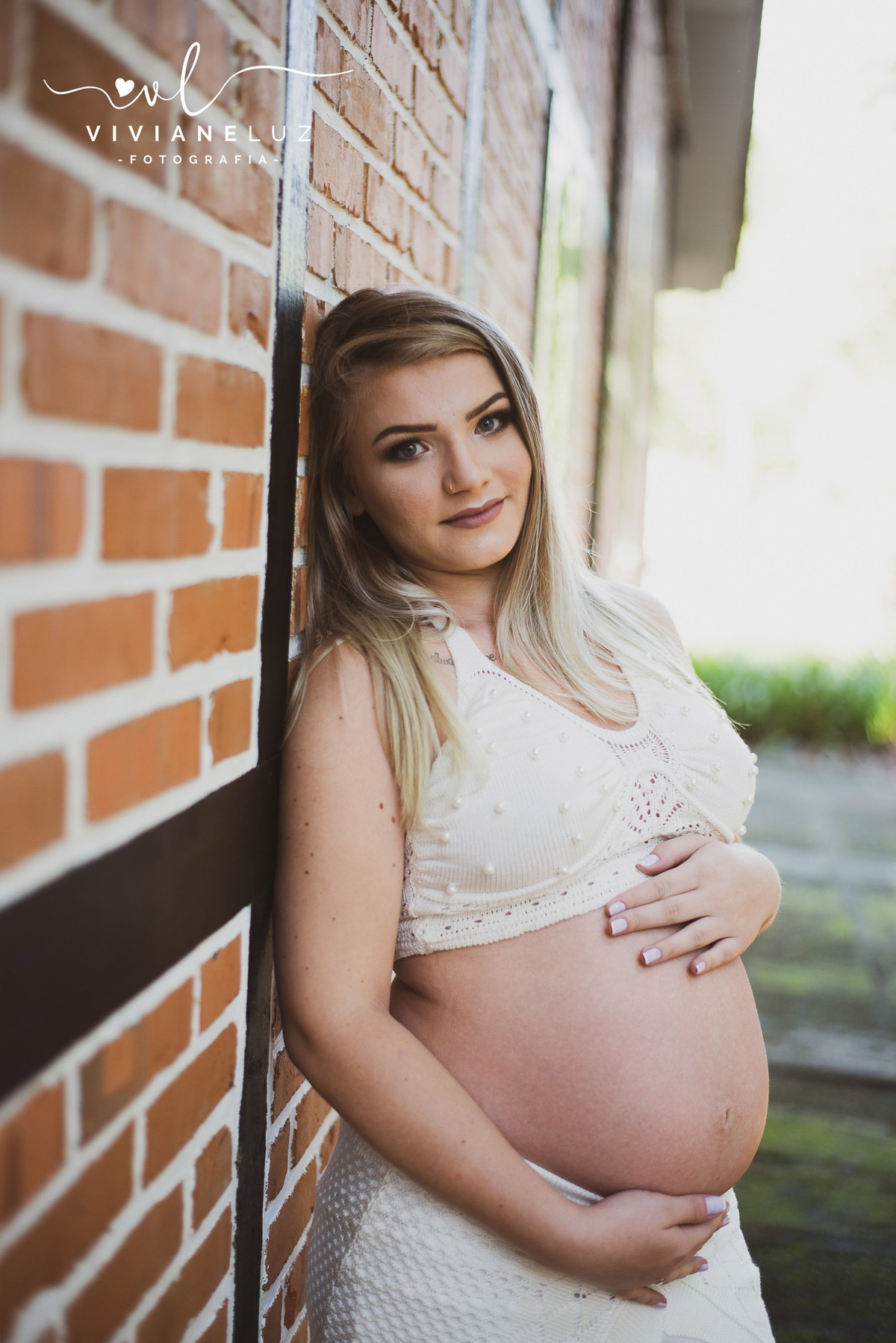 gestante fotografa de guaramirim familia pets ensaio externo de gestante natureza campo mae de menino mae de menina bebe arco iris vestido arco iris vestido gestante