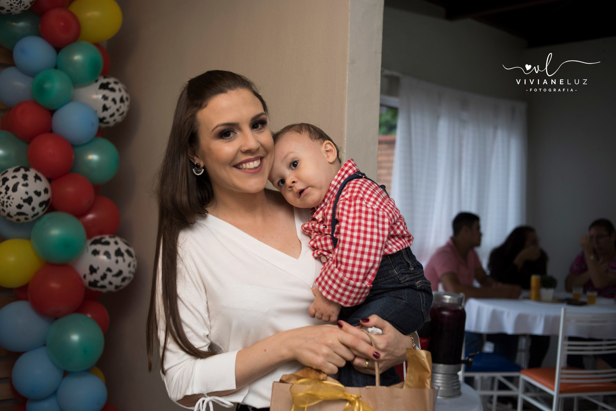 festa infantil fazendinha 1 aninho decoração fazendinha fotografa de aniversario fotografia de aniversario lembrancinha Guaramirim Jaraguá do Sul