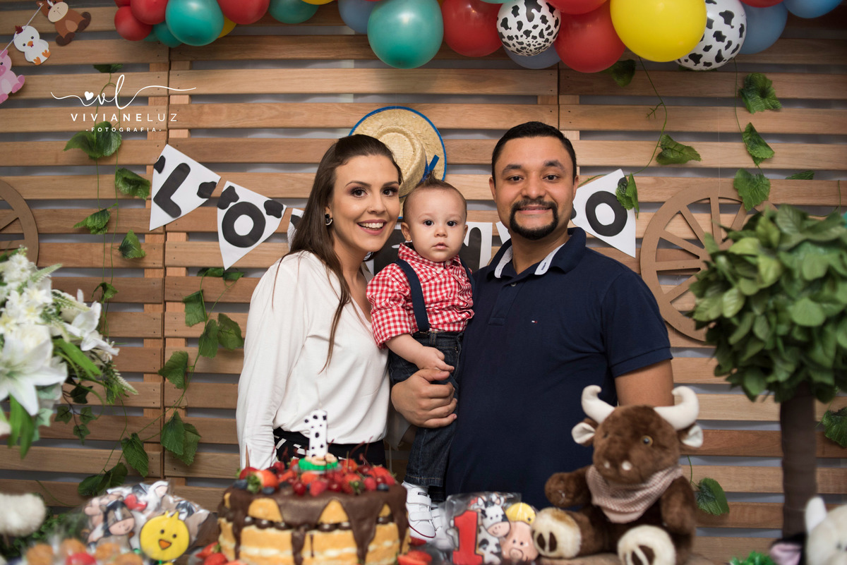 festa infantil fazendinha 1 aninho decoração fazendinha fotografa de aniversario fotografia de aniversario lembrancinha Guaramirim Jaraguá do Sul